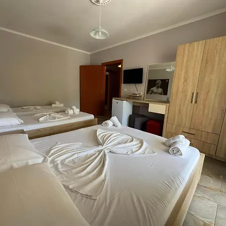 Augustus Hotel Dhërmi